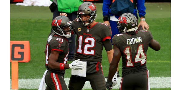 Les Bills de Buffalo et les Buccaneers de Tampa Bay se sont qualifiés pour la prochaine ronde des séries éliminatoires de la NFL